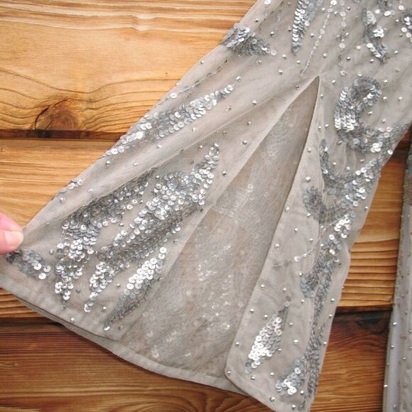 Mac Duggal 20263 Womens Silver SEQUINED FAUX WRAP SPLIT LONG SLEEVE GOWN Dress - Picture 9 of 14